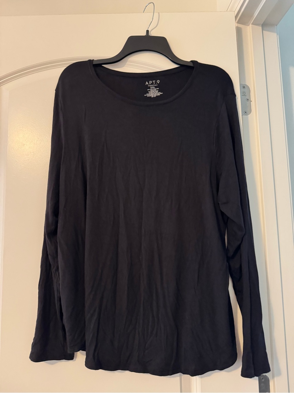 Apt. 9 Black Crew Neck Long Sleeve Top